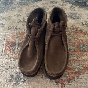 Clark Wallabee Women’s Shoes